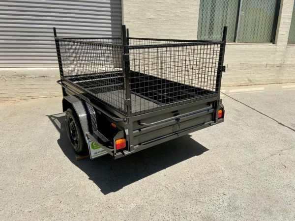 Single axle with cage